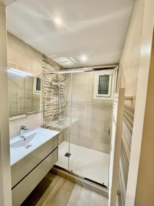 La Brise Marine ~ 300M Mer~Piscine~Clim~Wifi~Calme Argeles-sur-Mer Ngoại thất bức ảnh
