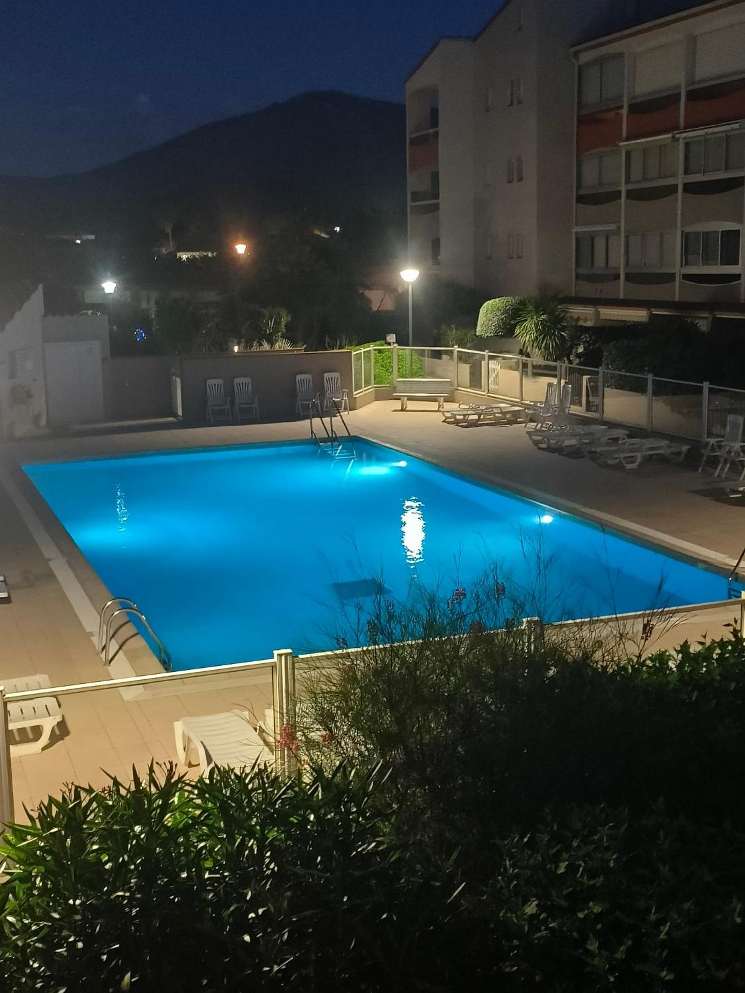 La Brise Marine ~ 300M Mer~Piscine~Clim~Wifi~Calme Argeles-sur-Mer Ngoại thất bức ảnh