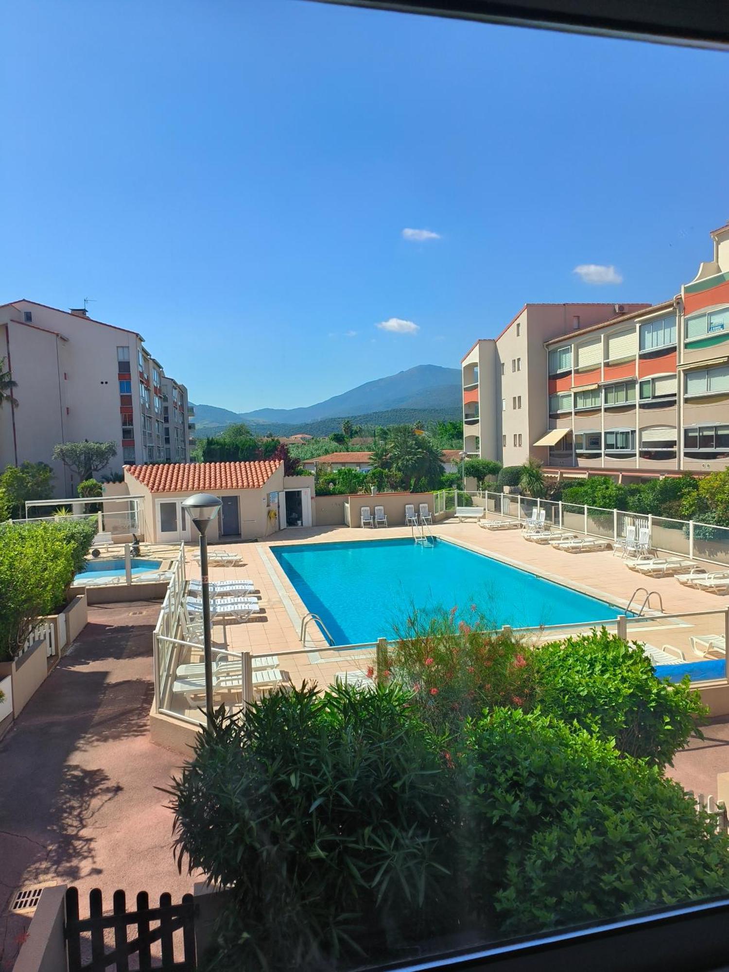 La Brise Marine ~ 300M Mer~Piscine~Clim~Wifi~Calme Argeles-sur-Mer Ngoại thất bức ảnh